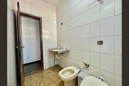 Casa para alugar com 380m², 5 quartos e 4 vagas