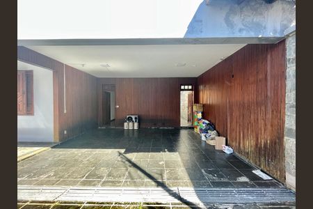 Casa para alugar com 380m², 5 quartos e 4 vagas