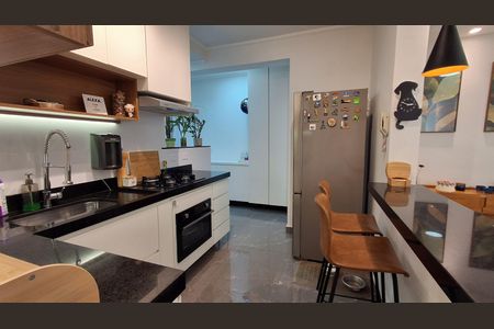 Apartamento à venda com 82m², 3 quartos e 1 vagaCozinha 