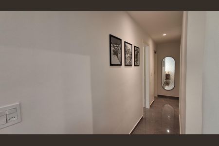 Corredor  de apartamento à venda com 3 quartos, 82m² em Parque Sao Pedro, São Bernardo do Campo