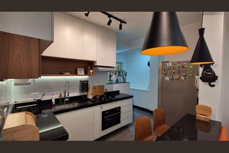 Cozinha  de apartamento à venda com 3 quartos, 82m² em Parque Sao Pedro, São Bernardo do Campo