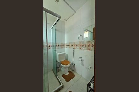 Casa para alugar com 200m², 2 quartos e 2 vagas Casa para alugar com 200m², 2 quartos e 2 vagasBanheiro da suíte 2