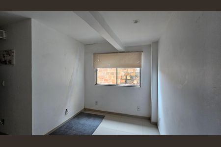 Casa para alugar com 200m², 2 quartos e 2 vagas Casa para alugar com 200m², 2 quartos e 2 vagasSala 2
