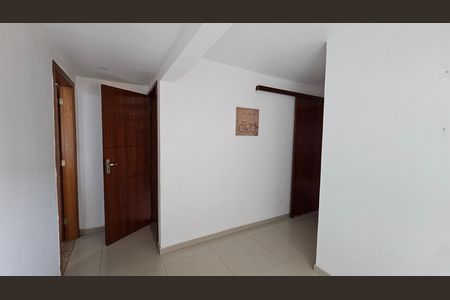 Casa para alugar com 200m², 2 quartos e 2 vagas Casa para alugar com 200m², 2 quartos e 2 vagasSala 2