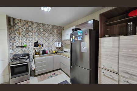 Casa para alugar com 200m², 2 quartos e 2 vagas Casa para alugar com 200m², 2 quartos e 2 vagasCozinha
