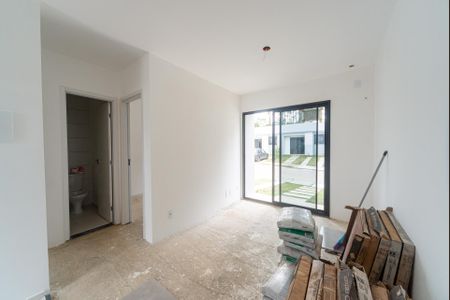 Sala de casa de condomínio para alugar com 2 quartos, 43m² em Viamópolis, Viamão