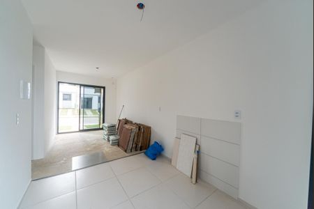 Sala/Cozinha de casa de condomínio para alugar com 2 quartos, 43m² em Viamópolis, Viamão
