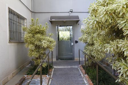 Fachada do bloco de apartamento à venda com 2 quartos, 44m² em Estrela do Oriente, Belo Horizonte