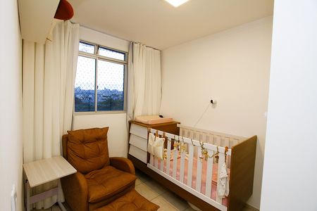 Apartamento à venda com 44m², 2 quartos e 1 vagaQuarto 2