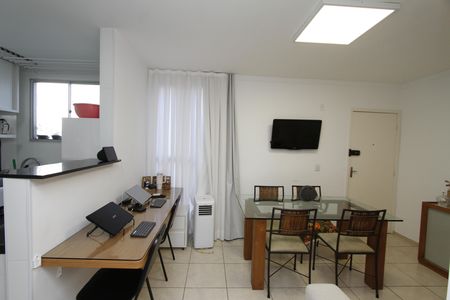 Apartamento à venda com 44m², 2 quartos e 1 vagaSala