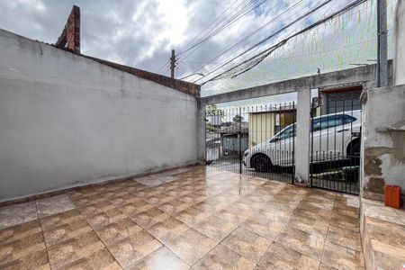 Garagem de casa para alugar com 2 quartos, 160m² em Jardim Sao Saverio, São Paulo