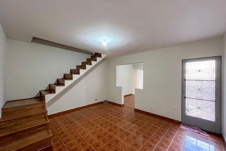 Casa para alugar com 2 quartos, 160m² em Jardim Sao Saverio, São Paulo
