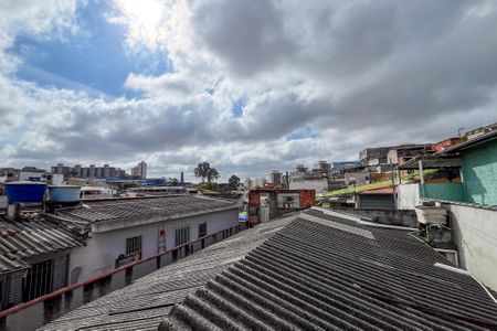 Vista de casa para alugar com 2 quartos, 160m² em Jardim Sao Saverio, São Paulo