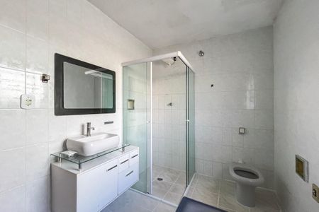 Casa para alugar com 160m², 2 quartos e 1 vaga Casa para alugar com 160m², 2 quartos e 1 vagaBanheiro