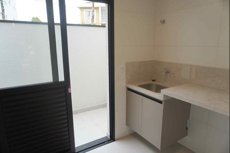 Casa de condomínio à venda com 309m², 4 quartos e 4 vagasÁrea de Serviço