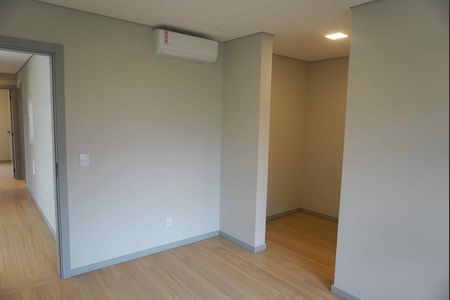Casa de condomínio à venda com 309m², 4 quartos e 4 vagasSuite 1