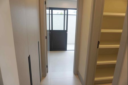 Casa de condomínio à venda com 309m², 4 quartos e 4 vagasAcesso