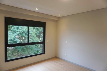 Casa de condomínio à venda com 309m², 4 quartos e 4 vagasSuite 4