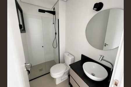Banheiro de kitnet/studio à venda com 1 quarto, 25m² em Vila Nova, Novo Hamburgo