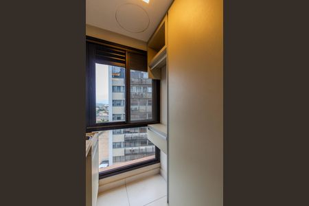 Área de Serviço de apartamento para alugar com 3 quartos, 100m² em Cristal, Porto Alegre