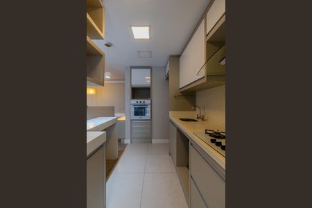 Cozinha de apartamento para alugar com 3 quartos, 100m² em Cristal, Porto Alegre
