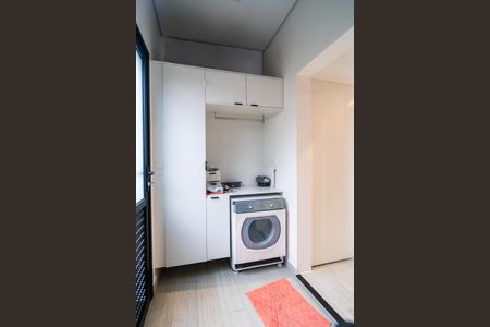 Casa de condomínio para alugar com 242m², 4 quartos e 4 vagasÁrea de Serviço