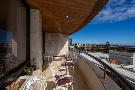 VARANDA de apartamento à venda com 4 quartos, 406m² em Belvedere, Belo Horizonte