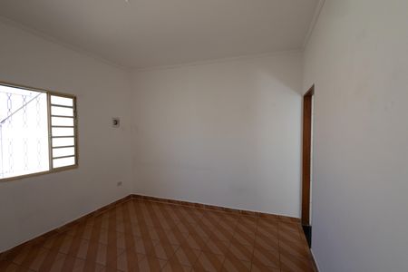 Casa para alugar com 1 quarto, 92m² em Jardim Santa Marina, Jacareí