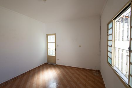 Casa para alugar com 1 quarto, 92m² em Jardim Santa Marina, Jacareí