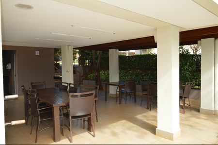 Casa de condomínio para alugar com 222m², 3 quartos e 4 vagasÁrea comum - Churrasqueira