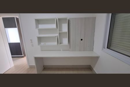 Casa de condomínio para alugar com 222m², 3 quartos e 4 vagas Casa de condomínio para alugar com 222m², 3 quartos e 4 vagasQuarto 2