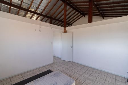 Casa para alugar com 438m², 3 quartos e 4 vagasSalão