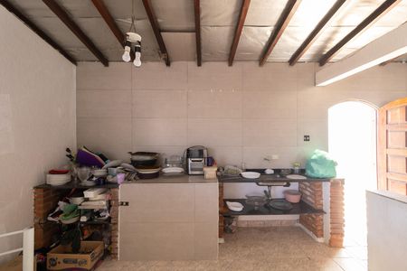 Casa para alugar com 438m², 3 quartos e 4 vagasSalão
