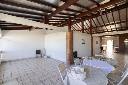 Casa para alugar com 438m², 3 quartos e 4 vagasSalão