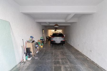 Garagem de casa para alugar com 3 quartos, 438m² em Vila Brasil, São Paulo