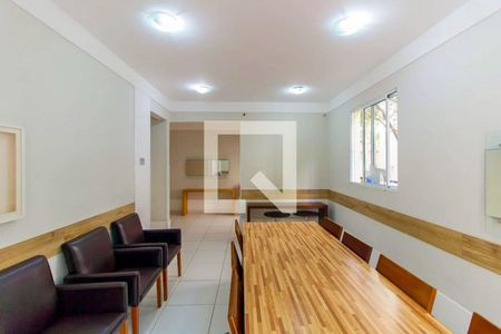 Apartamento à venda com 47m², 2 quartos e 1 vaga Apartamento à venda com 47m², 2 quartos e 1 vagaÁrea comum - Salão de festas