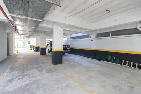 Garagem de casa para alugar com 2 quartos, 51m² em Vila Nova Mazzei, São Paulo