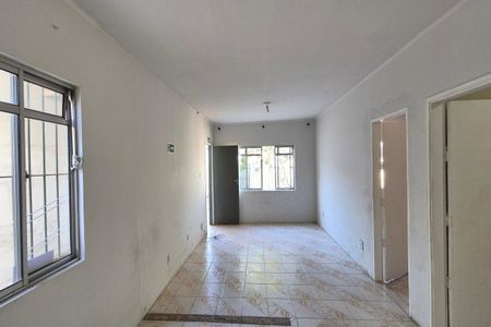 Sala de casa para alugar com 3 quartos, 200m² em Parque Residencial Carvalho de Moura, Campinas