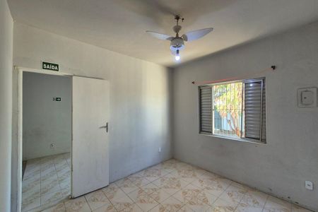 Casa para alugar com 200m², 3 quartos e 2 vagas Casa para alugar com 200m², 3 quartos e 2 vagasQuarto 1 - Suíte