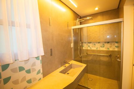 Apartamento à venda com 140m², 4 quartos e 2 vagas Apartamento à venda com 140m², 4 quartos e 2 vagasBanheiro Social