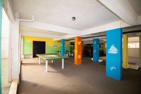 Área comum de apartamento à venda com 4 quartos, 140m² em Vila Paris, Belo Horizonte