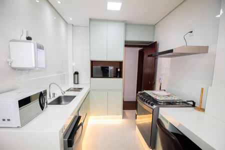 Apartamento à venda com 140m², 4 quartos e 2 vagas Apartamento à venda com 140m², 4 quartos e 2 vagasCozinha