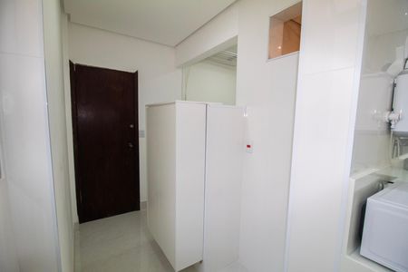 Apartamento à venda com 140m², 4 quartos e 2 vagas Apartamento à venda com 140m², 4 quartos e 2 vagasCozinha