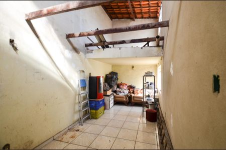 Quarto de serviço de casa à venda com 3 quartos, 358m² em Nova Floresta, Belo Horizonte
