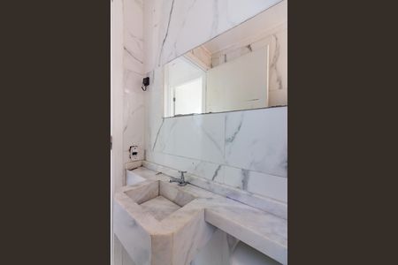 Apartamento para alugar com 43m², 2 quartos e sem vaga Apartamento para alugar com 43m², 2 quartos e sem vagaBanheiro