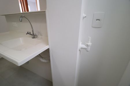 Apartamento para alugar com 42m², 2 quartos e 1 vagaCozinha e Área de Serviço