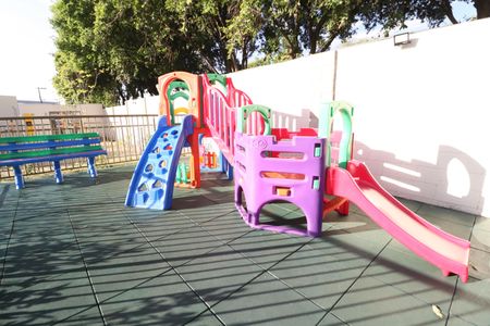 Área comum - Playground de apartamento para alugar com 2 quartos, 42m² em Jardim Patricia, Uberlândia