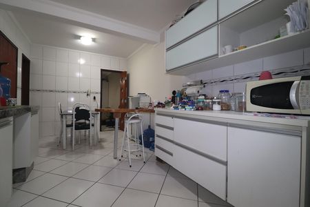 Cozinha de casa à venda com 3 quartos, 148m² em Vila Santa Teresa, Santo André