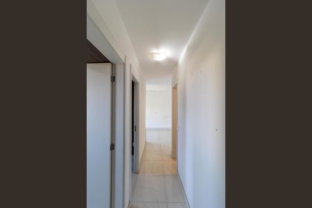 Apartamento à venda com 66m², 3 quartos e 1 vaga Apartamento à venda com 66m², 3 quartos e 1 vagaCorredor