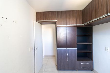 Apartamento à venda com 66m², 3 quartos e 1 vaga Apartamento à venda com 66m², 3 quartos e 1 vagaQuarto 02
